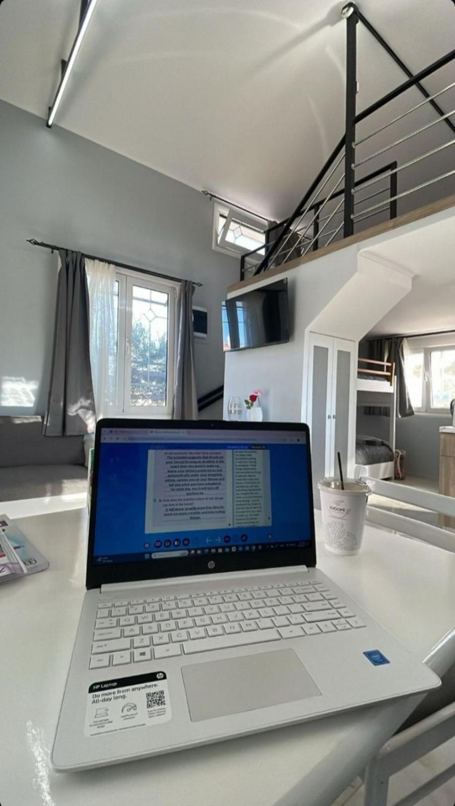 Filio'S Loft Near Airport Villa Artemida  Buitenkant foto